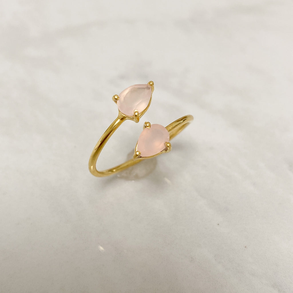 Rose Quartz Crystal Teardrop Ring (18k Gold)