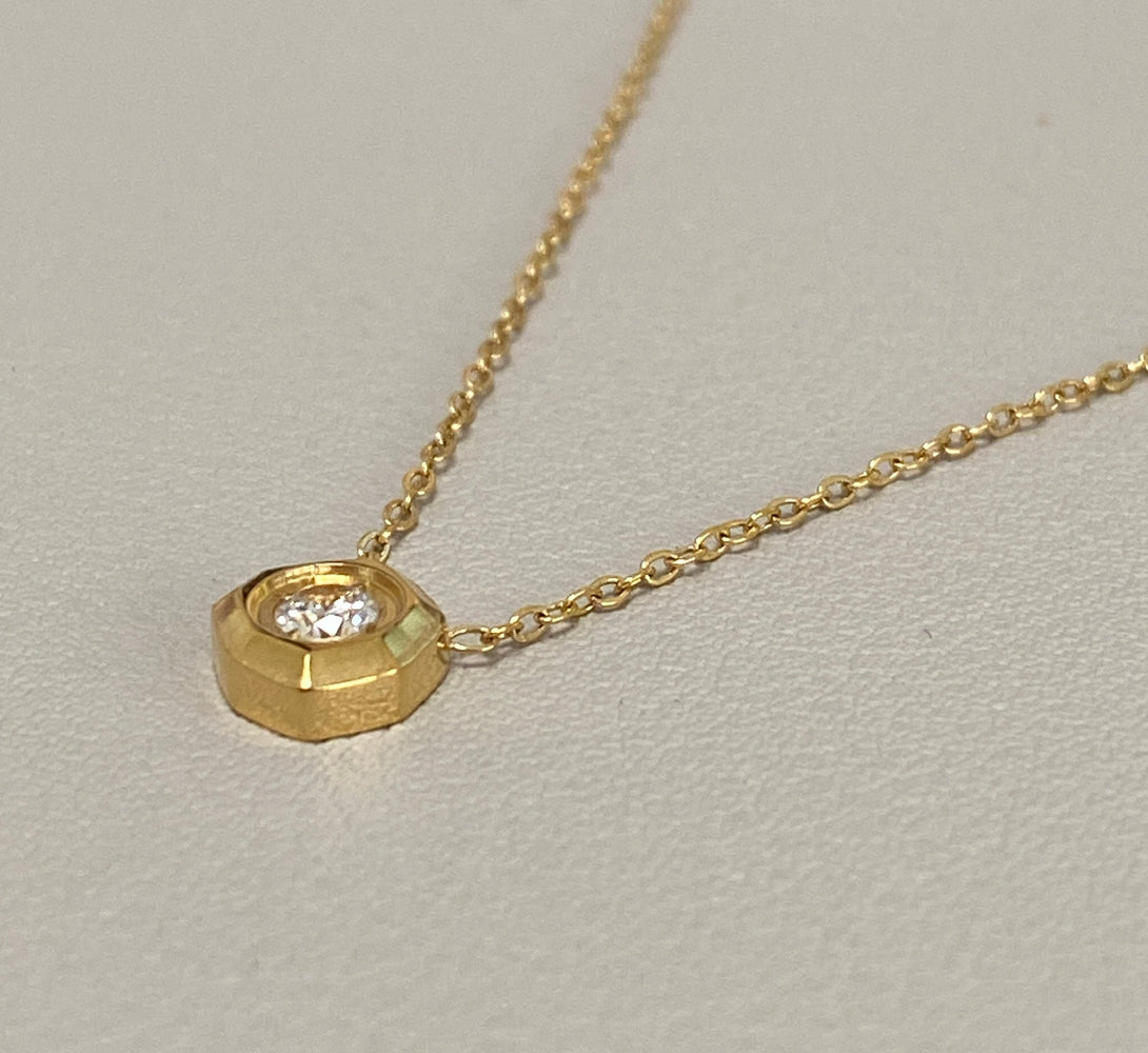 SUZIE Gold Crystal Pendant Necklace