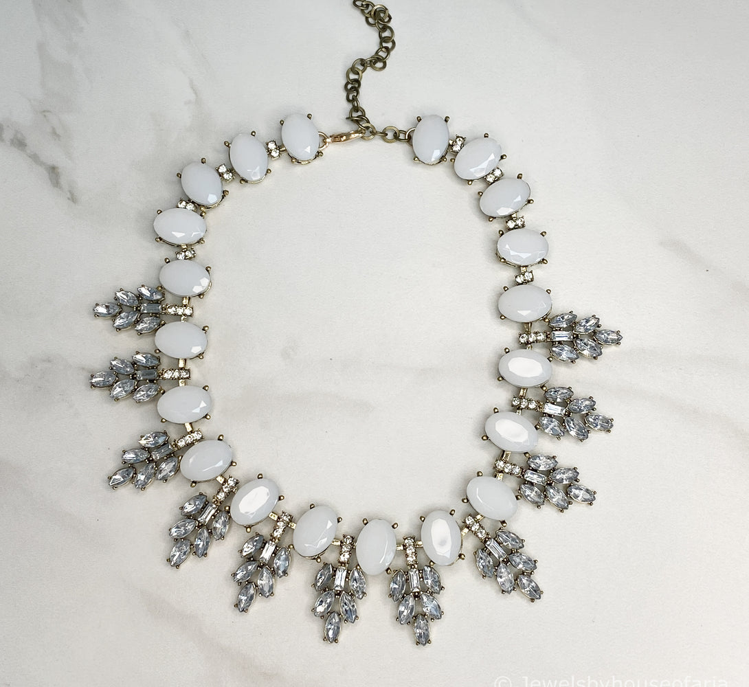 FREYA White & Gold Jewel Necklace Set