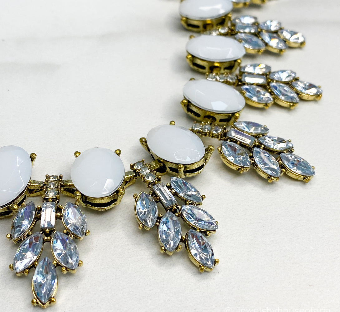 FREYA White & Gold Jewel Necklace Set