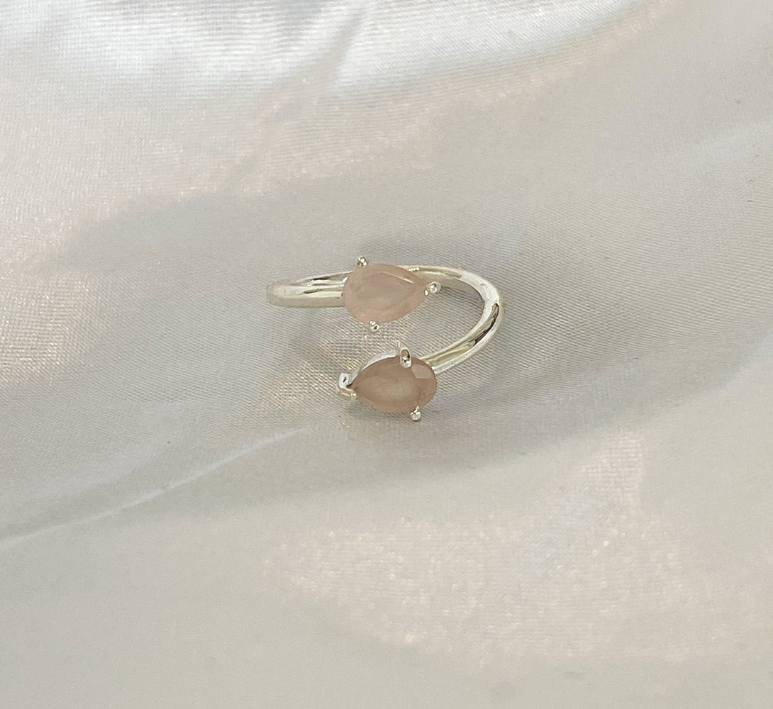 Rose Quartz Crystal Teardrop Ring (Sterling Silver)